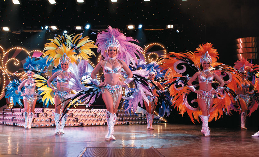 Luxe entertainment aan boord van Carnival Cruises