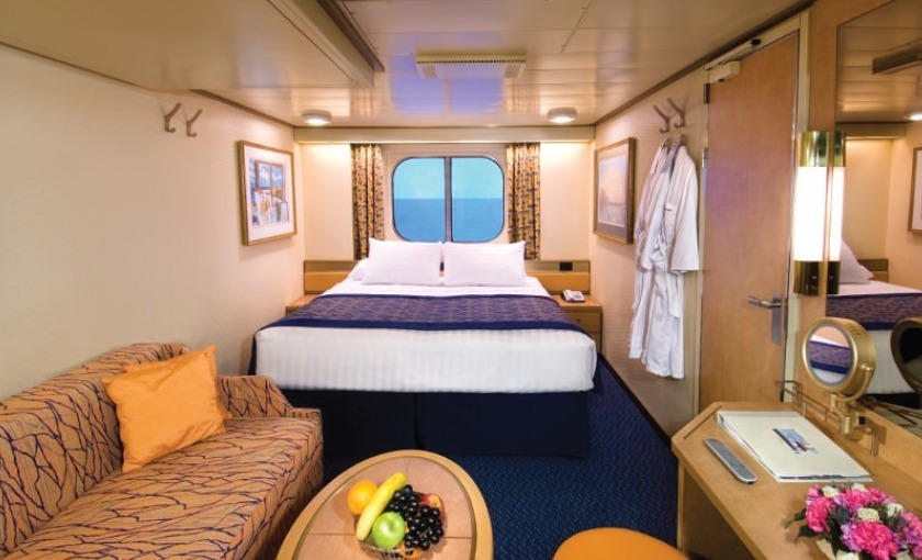 Een buitenhut op de Rotterdam van Holland America Line