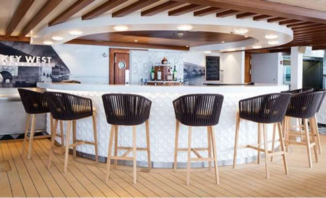 De Key West bar op de Pride of America van NCL