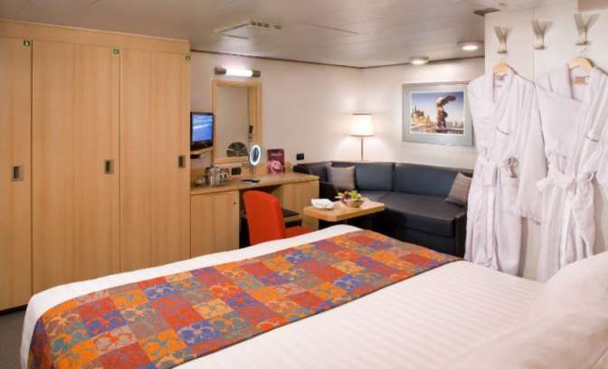 Een binnenhut op de MS Eurodam van Holland America Line