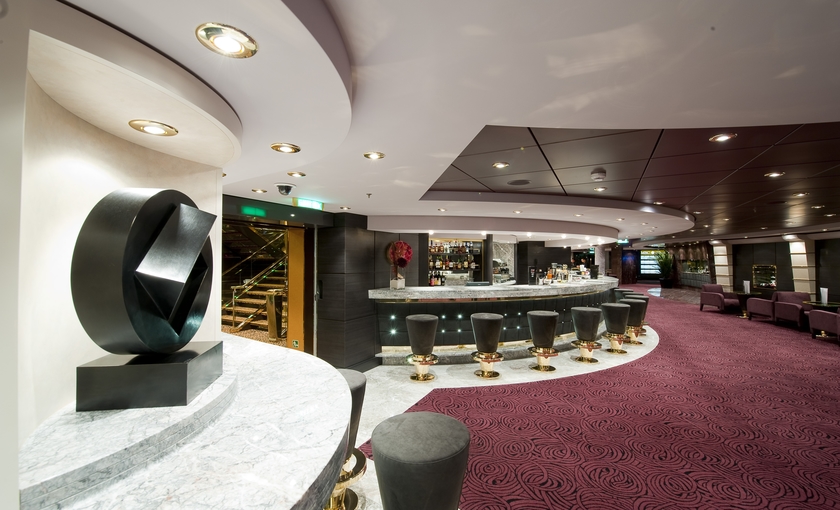 De Ruby bar op de MSC Magnifica