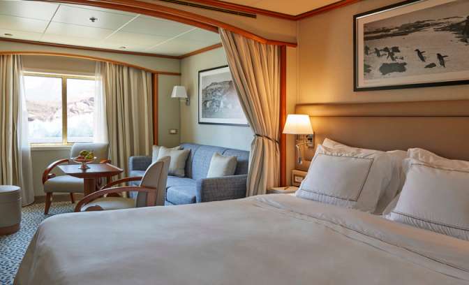 balkon suite aan boord van de silver cloud expedition