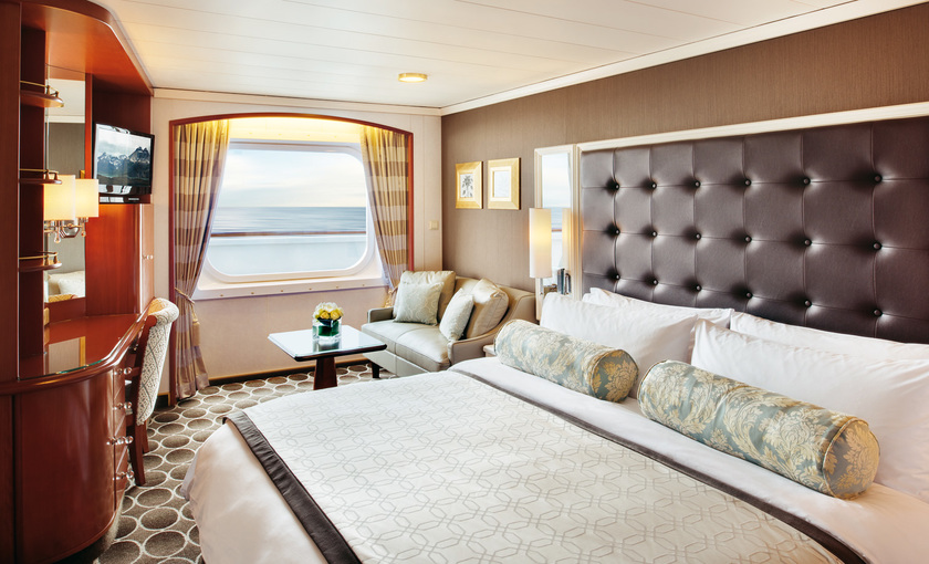 Een buitenhut op de Crystal Serenity van Crystal Cruises